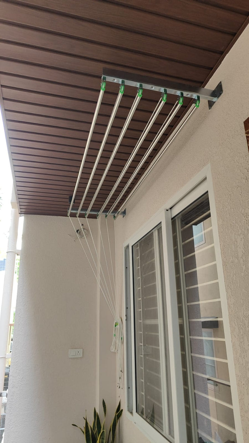 Flying Hangers wall mounted cantilever clothes dryer