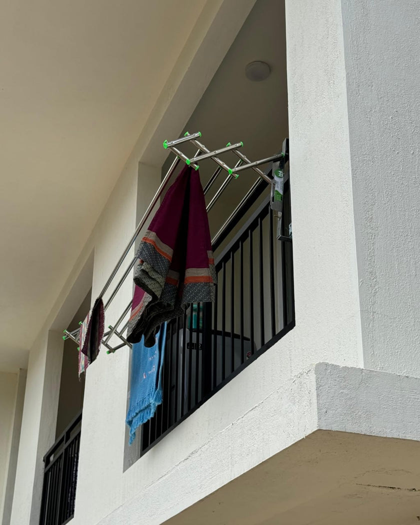 Flying Hangers stainless steel cloth hangers for grills and windows