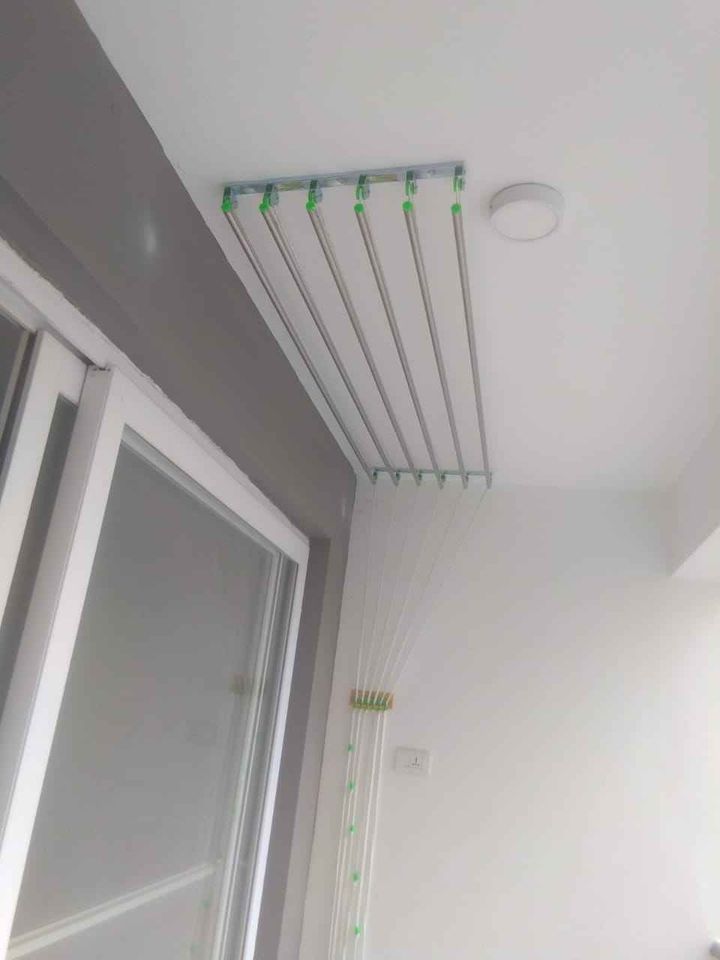 Flying Hangers multiple rope ceiling mounted clothes dryer